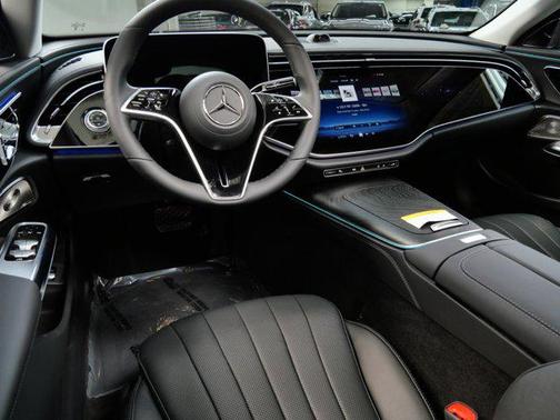 2025 Mercedes-Benz E-Class 4MATIC