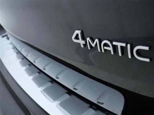 2024 Mercedes-Benz EQB 300 4MATIC