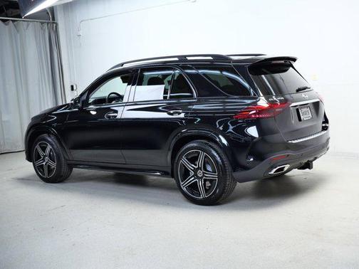 Obsidian Black Metallic 2026 Mercedes-Benz GLE 350 4MATIC