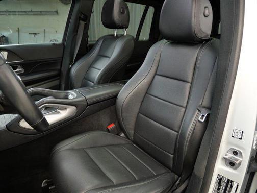 2021 Mercedes-Benz GLS 450 4MATIC