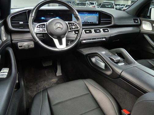 2021 Mercedes-Benz GLS 450 4MATIC