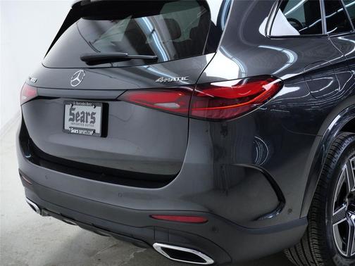 2025 Mercedes-Benz GLC 300 4MATIC