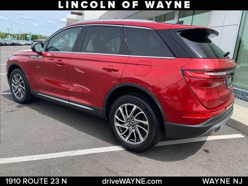 2022 Lincoln Corsair Standard