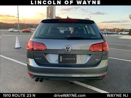 2016 Volkswagen Golf SportWagen TSI Limited Edition