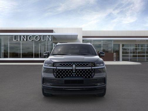 2025 Lincoln Navigator Black Label