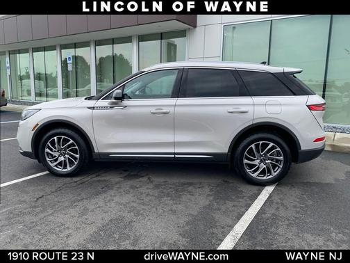2022 Lincoln Corsair Standard