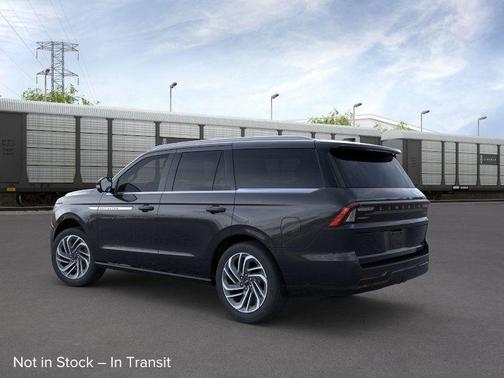 2025 Lincoln Navigator Reserve