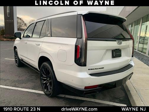 2023 Cadillac Escalade Sport Platinum