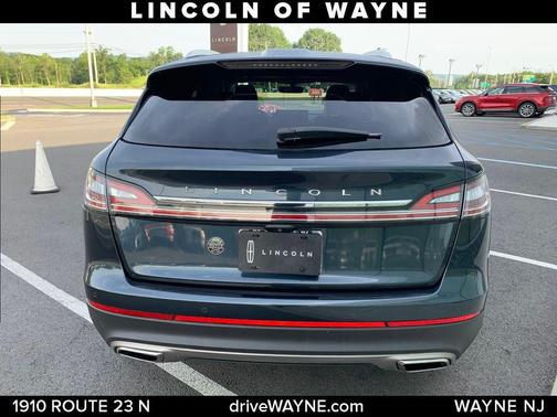 2022 Lincoln Nautilus Standard