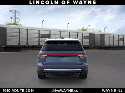Whisper White 2026 Lincoln Aviator Reserve AWD
