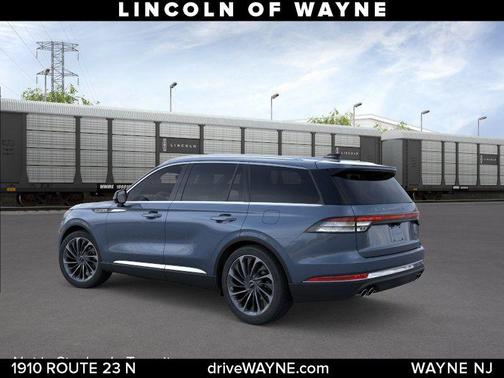 Whisper White 2026 Lincoln Aviator Reserve AWD