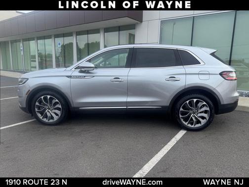 2022 Lincoln Nautilus Reserve