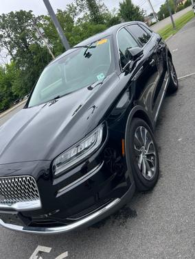 Infinite Black Metallic Clearcoat 2022 Lincoln Nautilus Reserve
