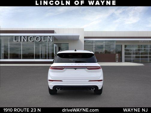 White Metallic 2026 Lincoln Corsair Grand Touring