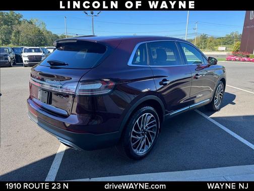 2019 Lincoln Nautilus Reserve
