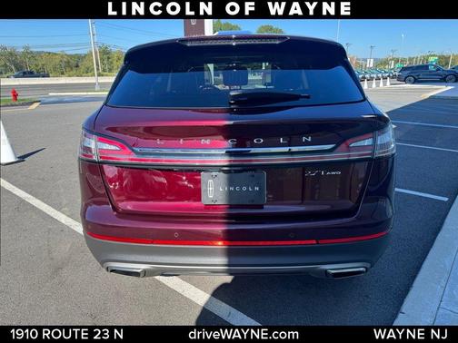 2019 Lincoln Nautilus Reserve
