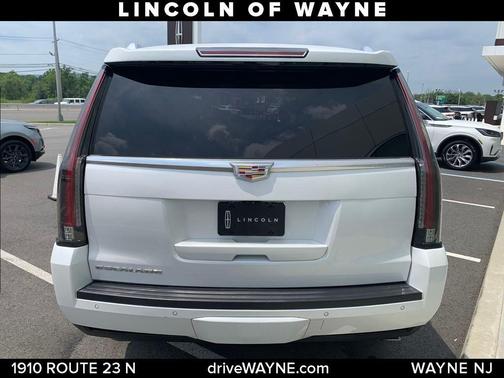 2019 Cadillac Escalade Luxury