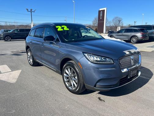 2022 Lincoln Corsair Standard