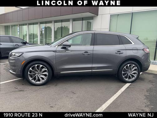 2022 Lincoln Nautilus Reserve