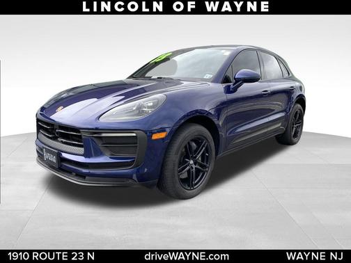 2023 Porsche Macan T