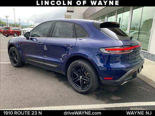 2023 Porsche Macan T