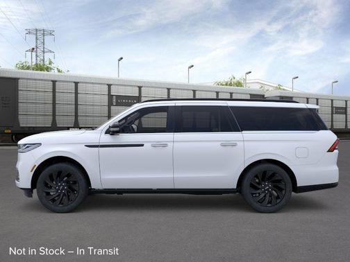 2025 Lincoln Navigator L Reserve