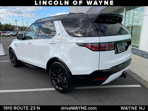 2025 Land Rover Discovery P360 Dynamic SE