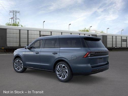 2025 Lincoln Navigator Reserve