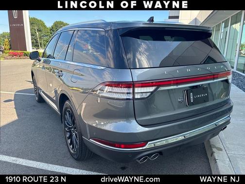 Metallic 2024 Lincoln Aviator Reserve AWD