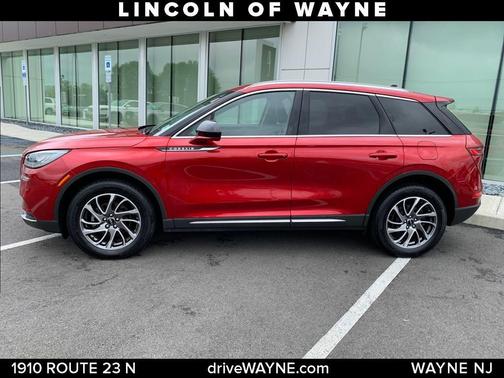 2022 Lincoln Corsair Standard