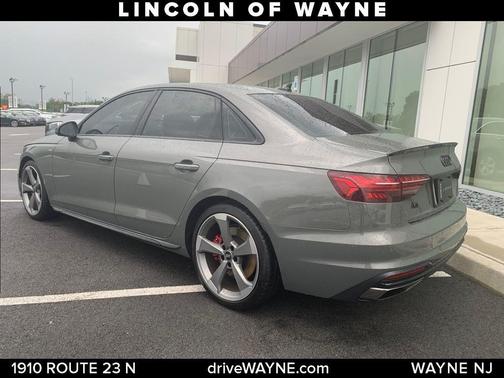 2023 Audi A4 45 S line Premium Plus
