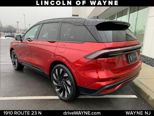 2024 Lincoln Nautilus Reserve