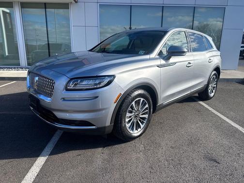 2023 Lincoln Nautilus Standard