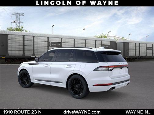 Pristine White 2026 Lincoln Aviator Reserve AWD
