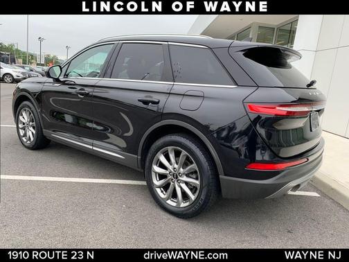 2022 Lincoln Corsair Standard