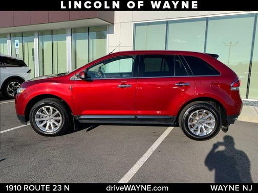 2015 Lincoln MKX Base