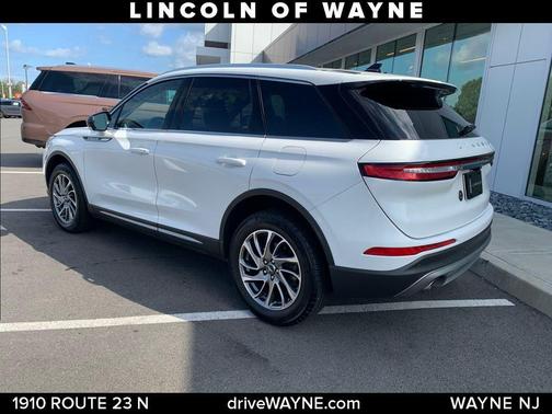 2022 Lincoln Corsair Standard