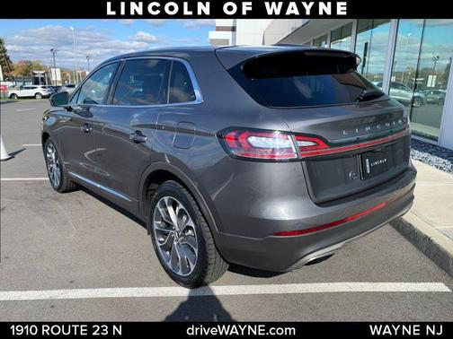 2022 Lincoln Nautilus Reserve