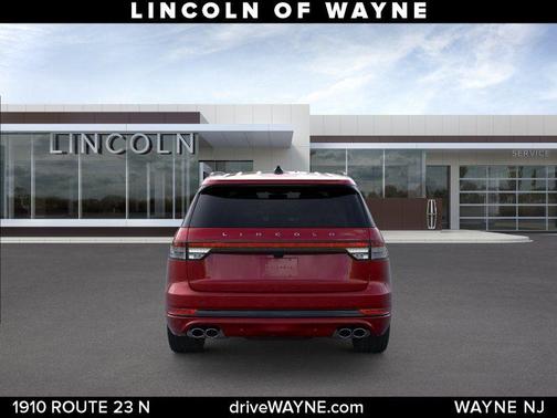 Red Carpet 2026 Lincoln Aviator Reserve AWD
