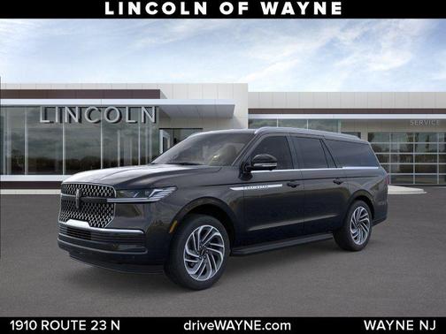 Black Metallic 2026 Lincoln Navigator L Premiere