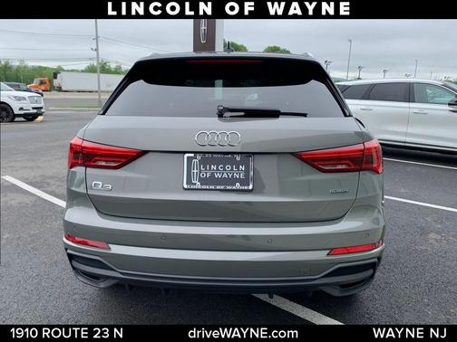 2021 Audi Q3 45 S line Premium