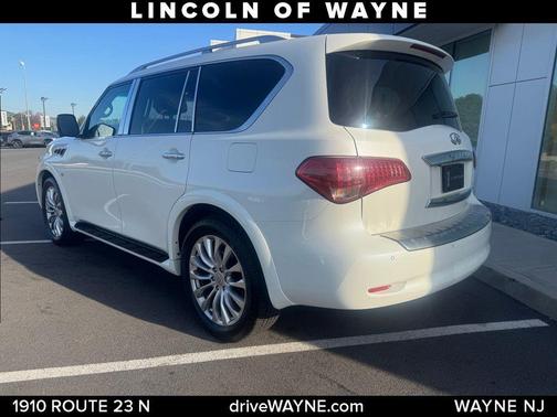 2016 INFINITI QX80 Base
