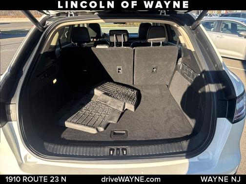 2021 Lincoln Nautilus Reserve