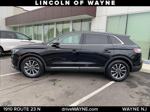 2021 Lincoln Nautilus Standard