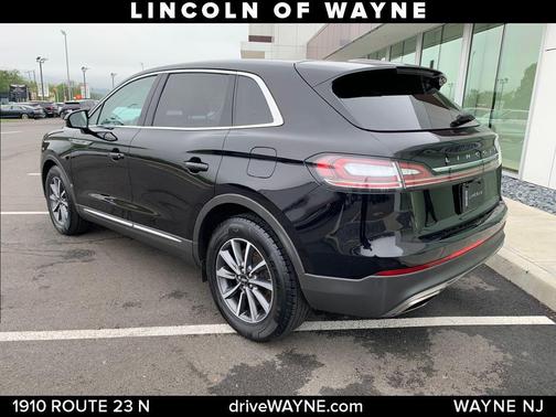 2021 Lincoln Nautilus Standard
