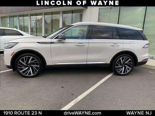 2025 Lincoln Aviator Reserve AWD