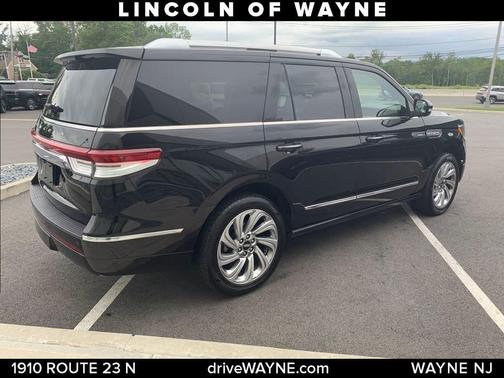 2022 Lincoln Navigator Reserve