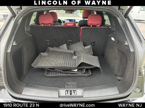 Infinite Black Metallic Clearcoat 2023 Lincoln Corsair Reserve