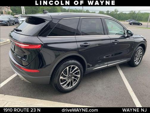 2022 Lincoln Corsair Standard
