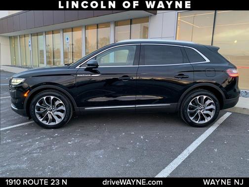 2022 Lincoln Nautilus Reserve